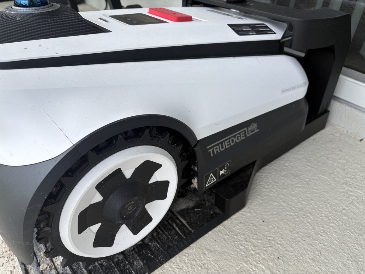 EcoVacs GOAT parked 