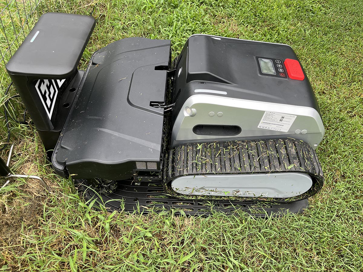 The Best New Outdoor Equipment Lymow One Robot Lawn Mower