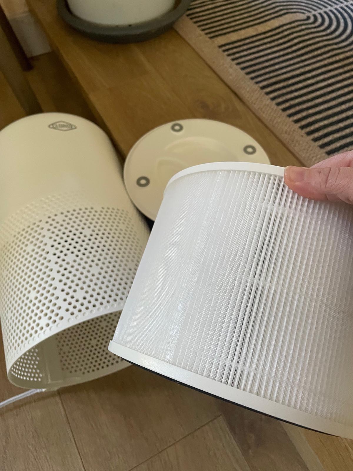 Clorox Medium-Room Turbo+ air purifier panel