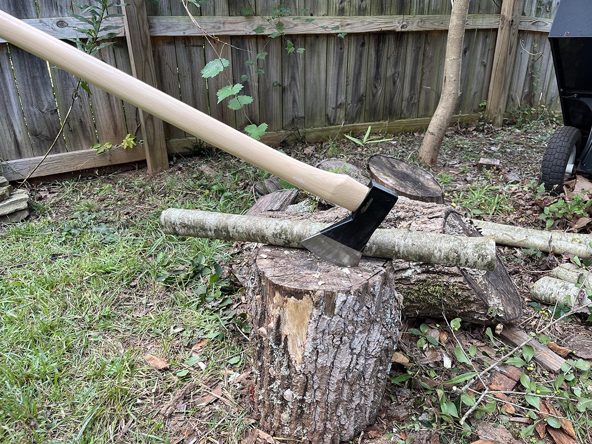 Cold Steel Trail Boss Axe
