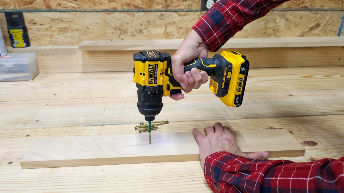 Drilling with the DeWalt multi-head drill