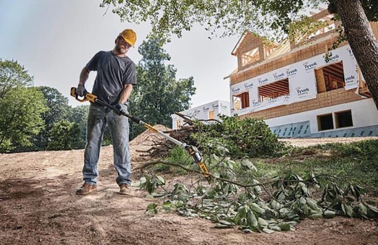 Home Depot Gift Guide DeWalt 20V MAX XR Cordless Pole Saw Kit