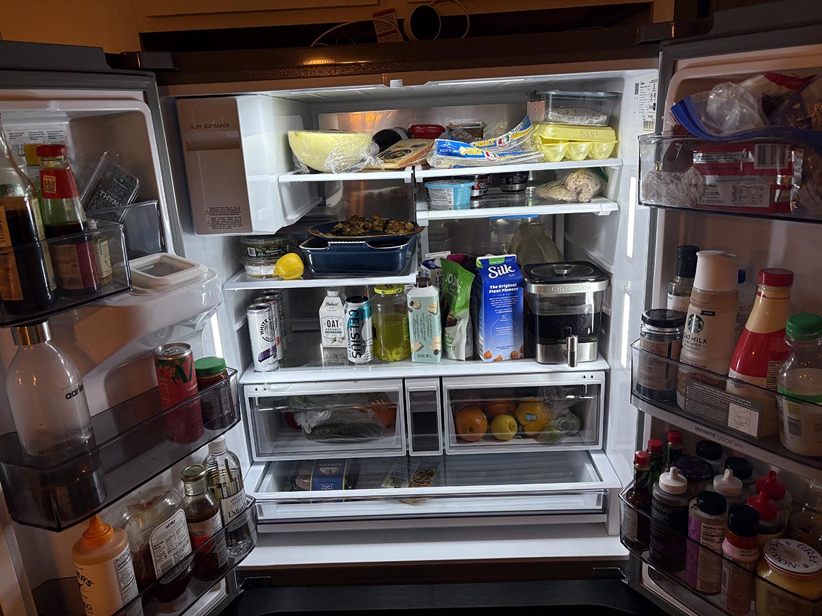 Midea OneTouch fridge open full
