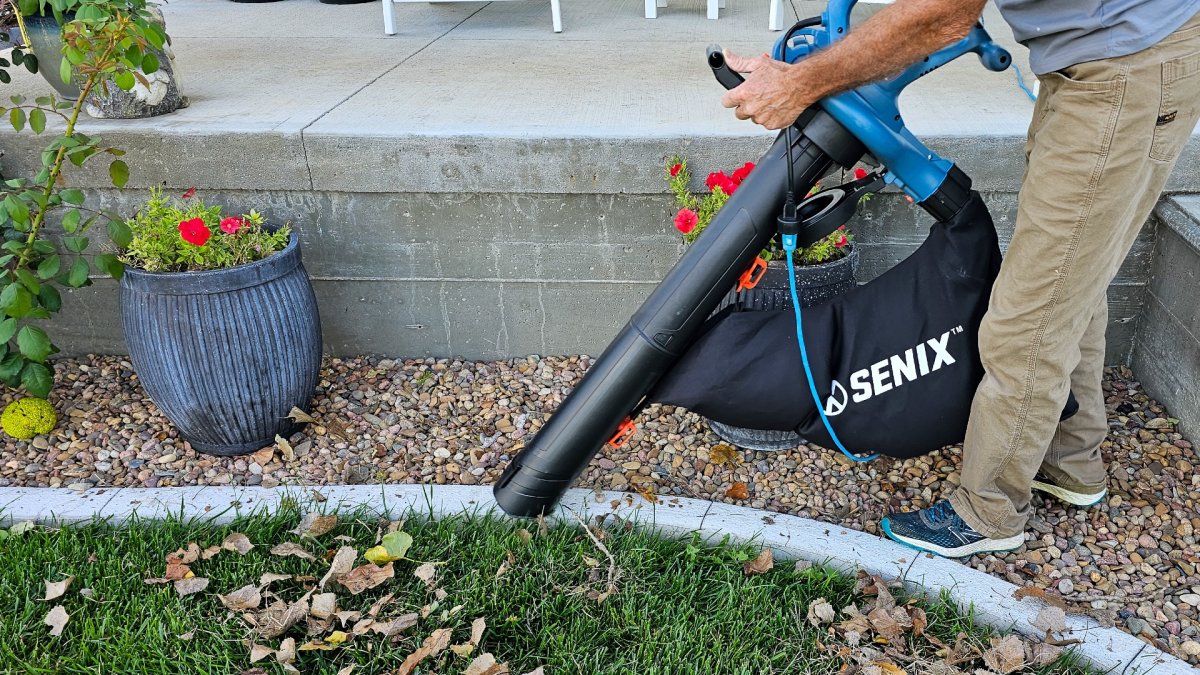 Senix leaf mulcher in use