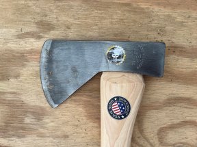 Snow & Nealley Hudson Bay Axe