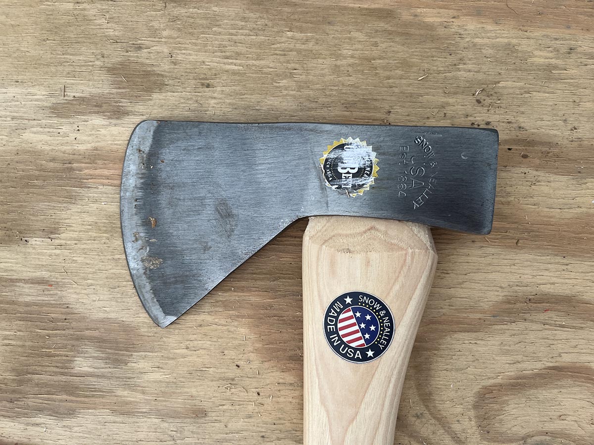 Snow & Nealley Hudson Bay Axe
