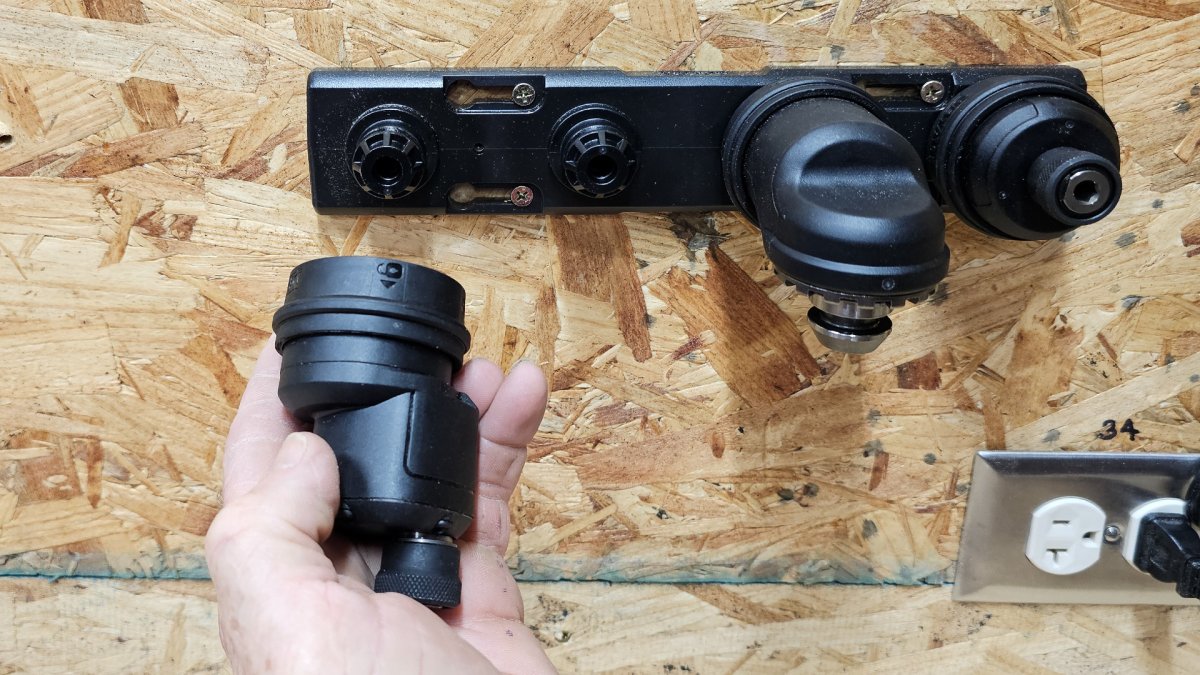 Storing heads on wall mount