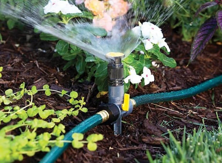 The Best Gifts for Yard Heroes Option Melnor 65083-AMZ Multi-Adjustable Sprinkler