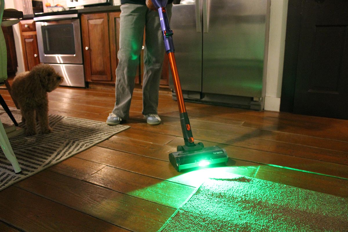 Tineco Pure One S70 LED lights on vacuum head