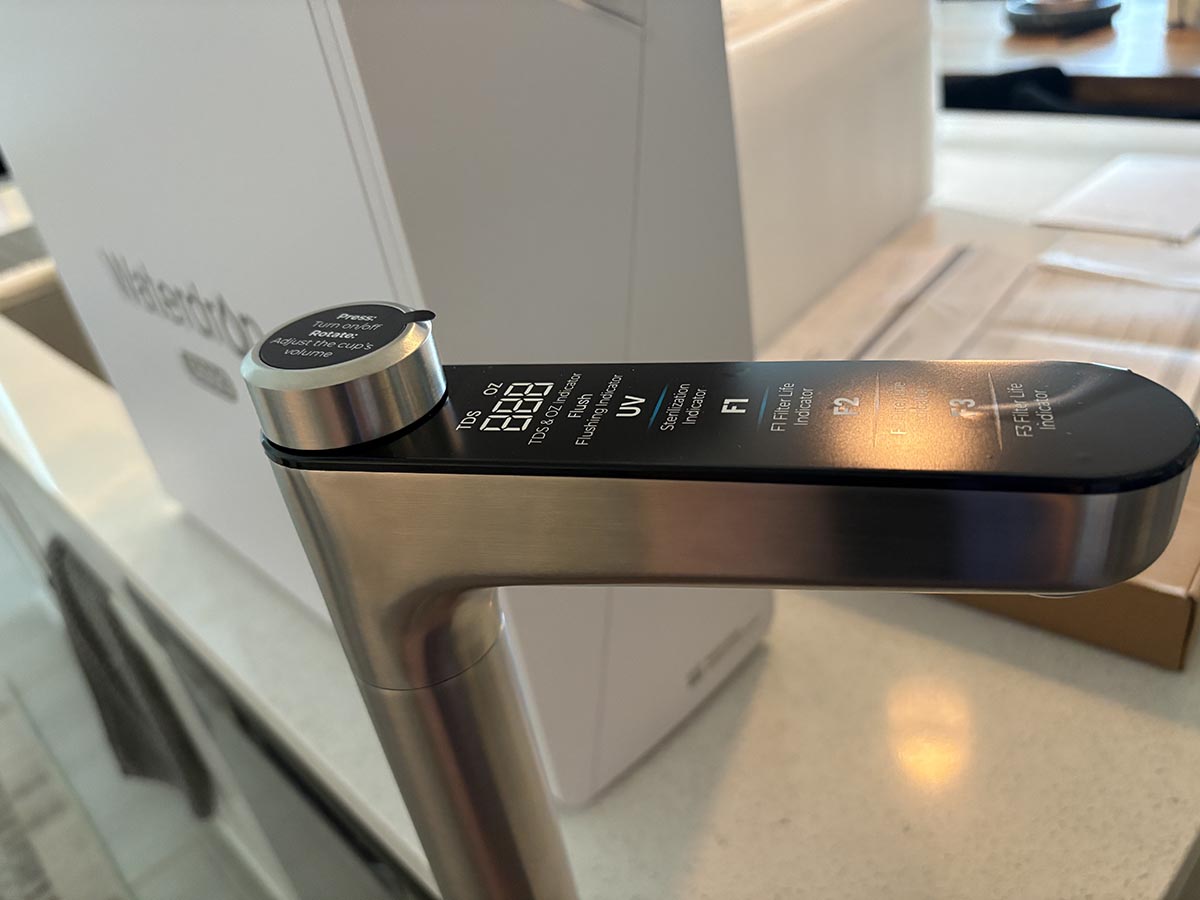 Waterdrop X12 Pro smart faucet 01