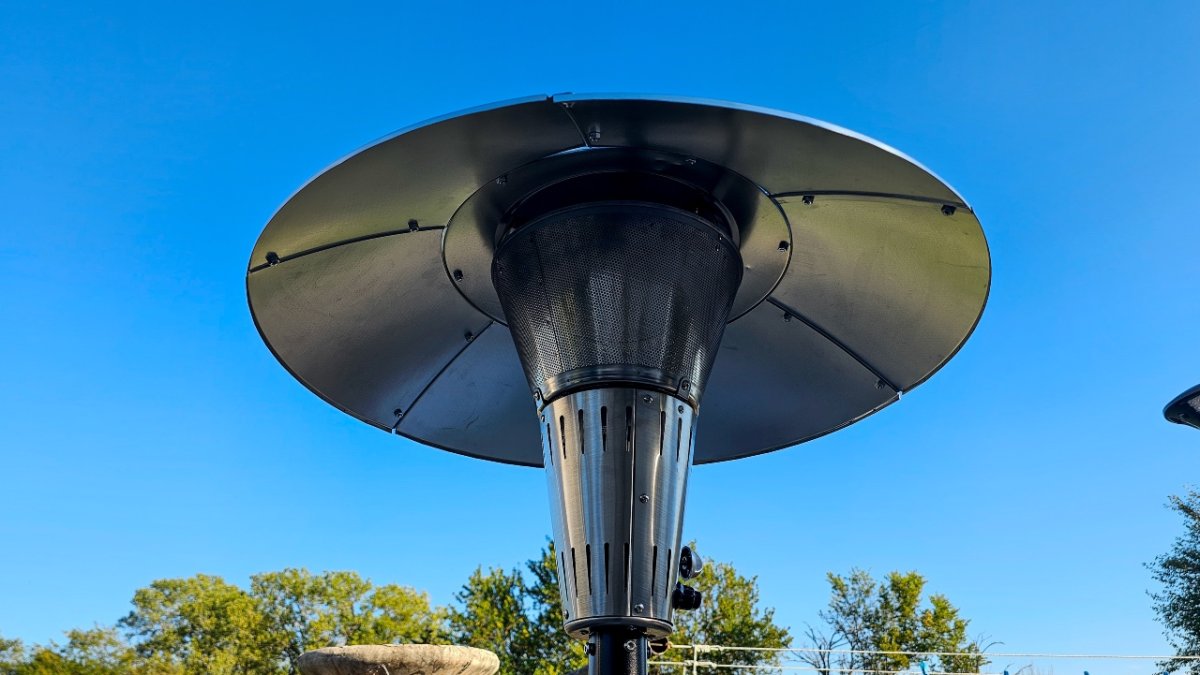 Closeup of Cuisinart Tall Heater