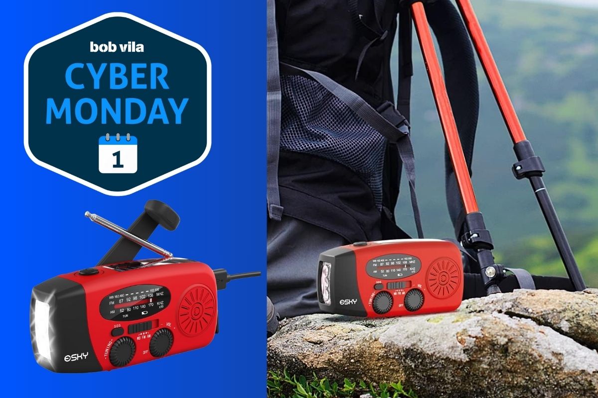 JOUALY 12000mAh Emergency Radio, Solar Powered Radio, AM/FM/NOAA, Hand  Crank, USB Type-C, SOS Alarm, Compass, LED Lamp - Walmart.com, image size:1200x800