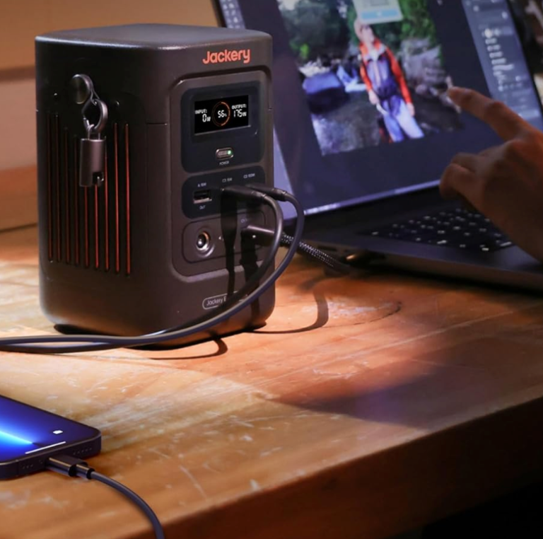 Jackery Explorer 240D 256Wh Portable Power Station