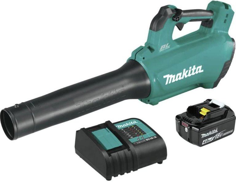 Makita XBU03SM1-R 18V LXT Lithium-Ion Brushless Cordless Blower Kit (4 Ah) (Renewed), battery and battery pack on white background