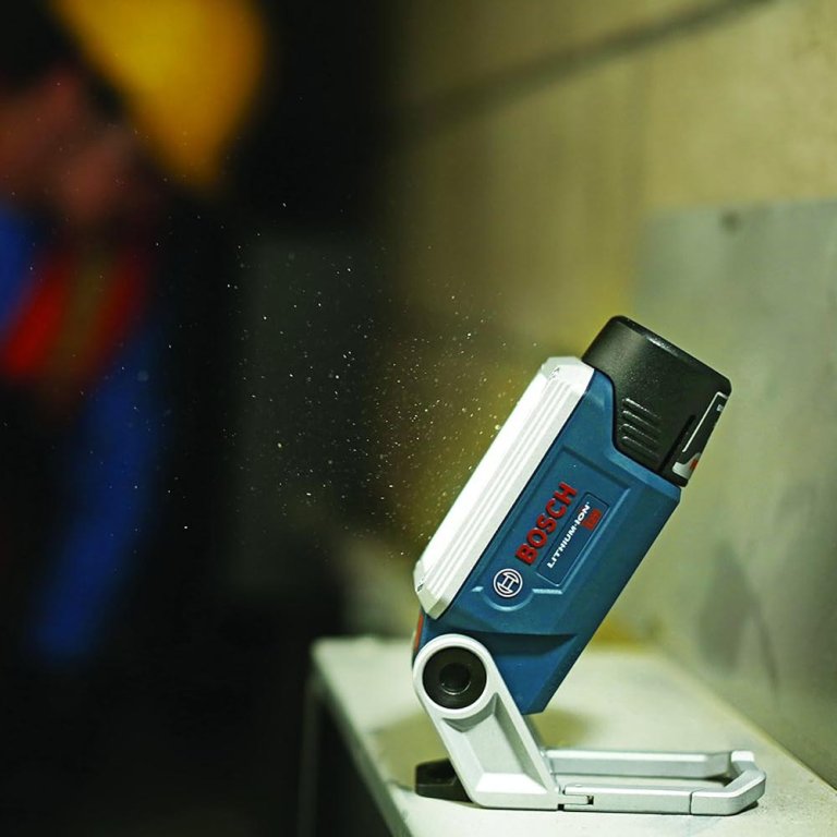 After Xmas Tool Deals on Amazon Bosch 12V Max LED Worklight