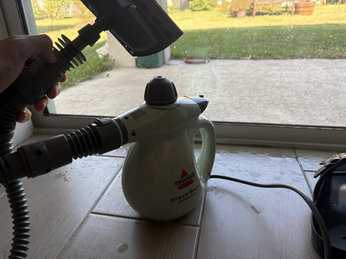 Bissell SteamShot OmniReach
