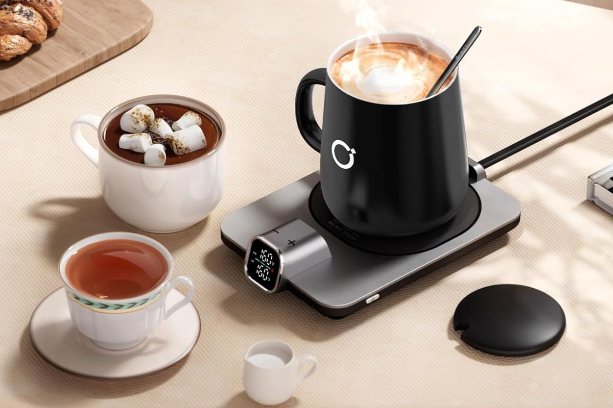 Our Favorite Affordable Mug Warmer is Feature Rich and Is Perfect for Winter Days