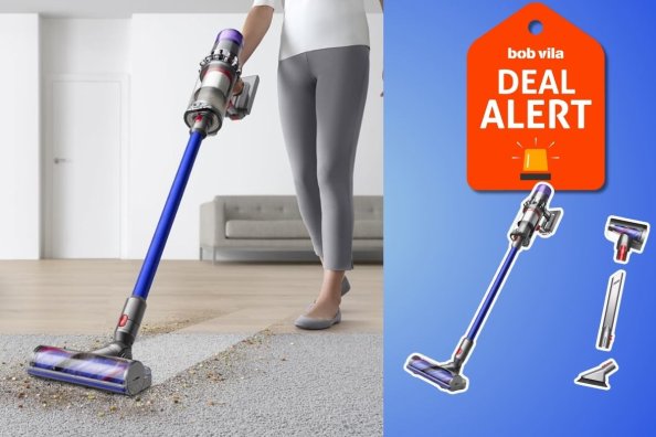 Amazon Drops the Dyson V11 to a Ridiculously Low Price in a Last-Minute Cyber Monday Deal
