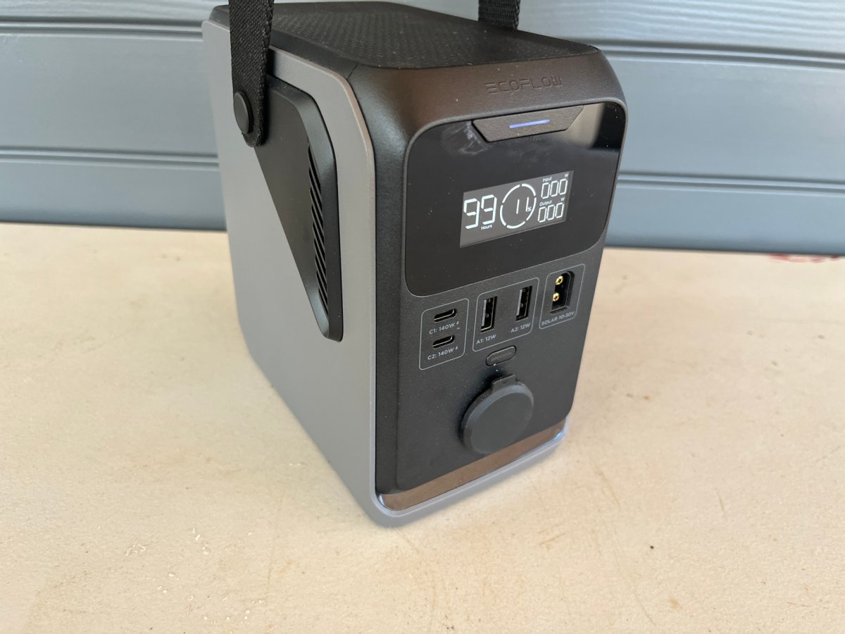 EcoFlow Trail 300 close-up
