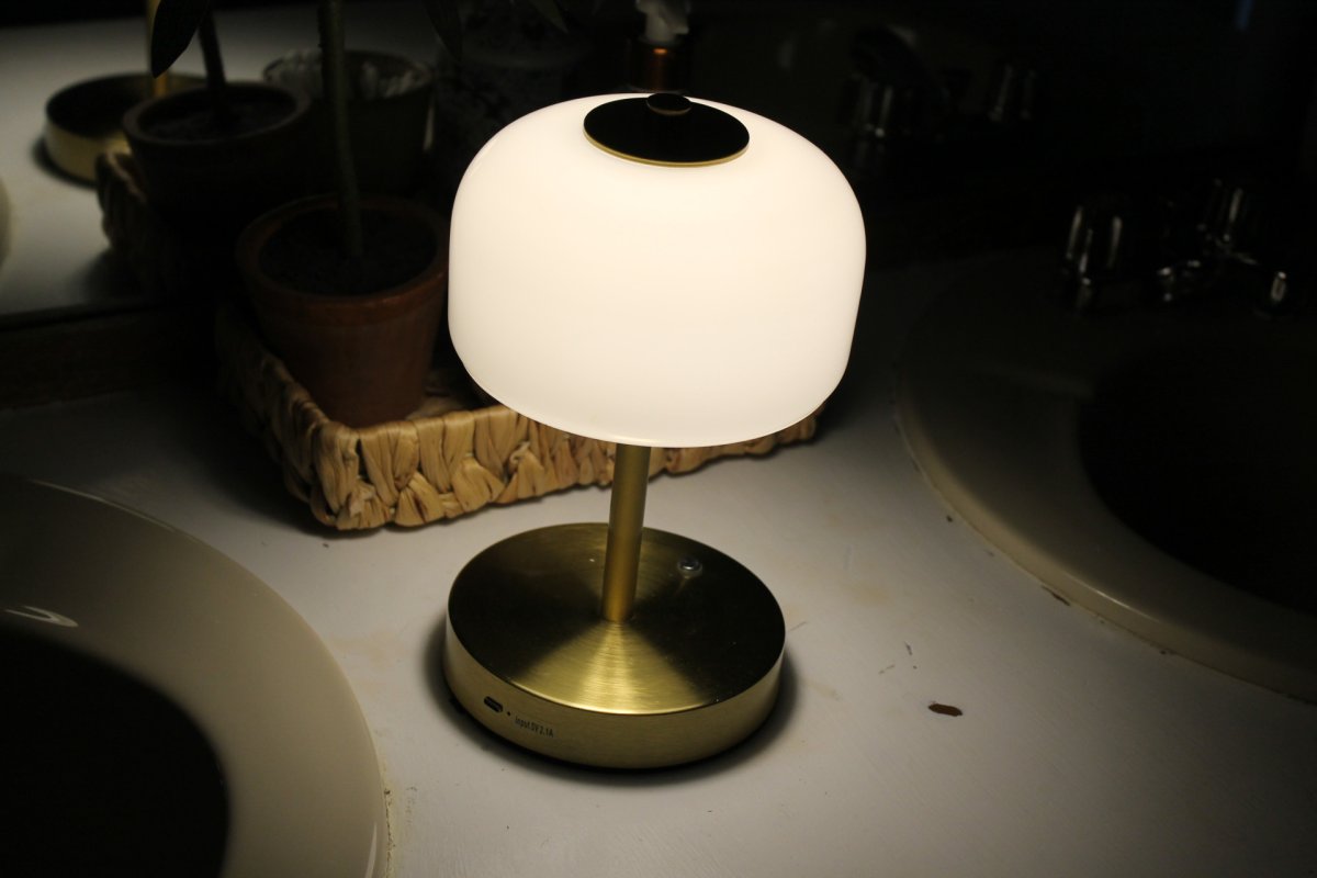 Oneach lamp on bathroom counter