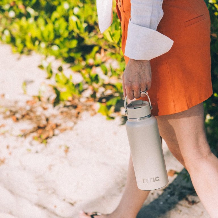 RTIC Gifts Outback Water Bottle