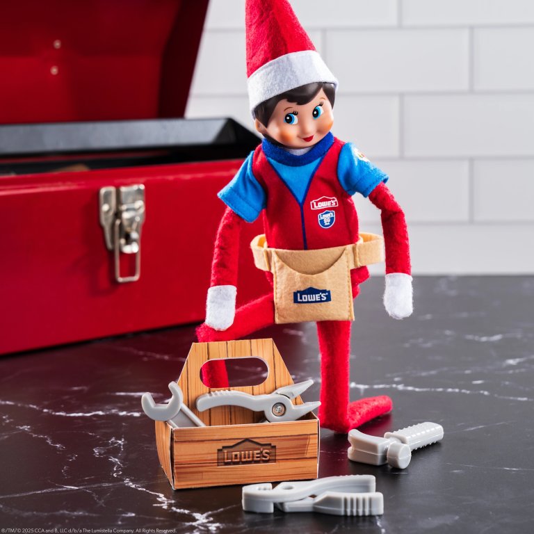 The Elf on the Shelf Polar Props Fix It Set