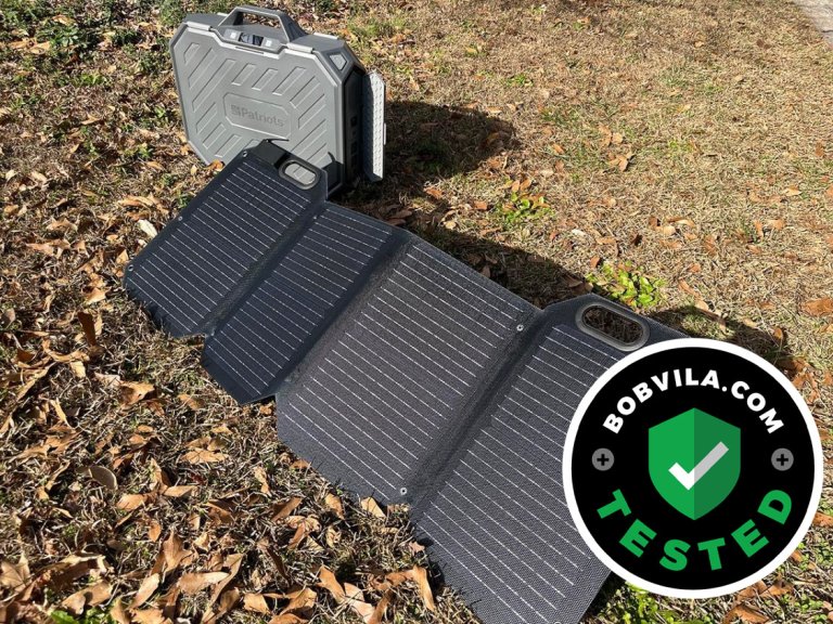 4Patriots-AlphaCase-Elite_solar-panel-included