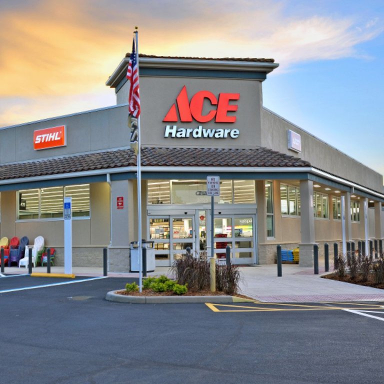 Ace hardware storefront