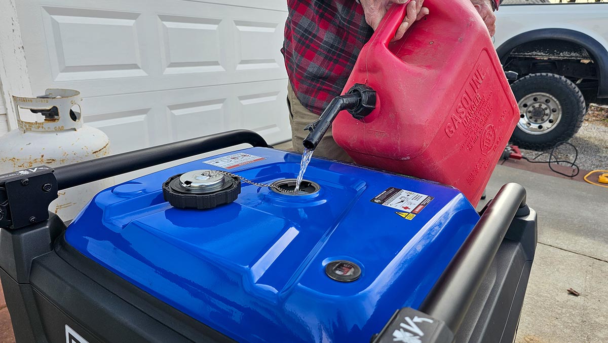 Adding Gasoline to DuroMax