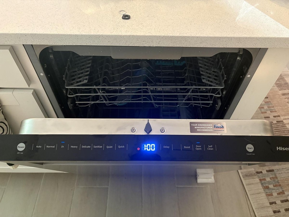 Hisense Dishwasher Review