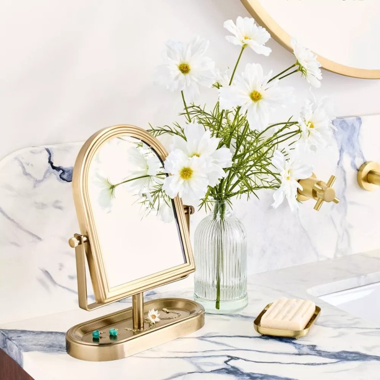 Magnolia's new spring collection Artificial White Cosmos Flower Arrangement