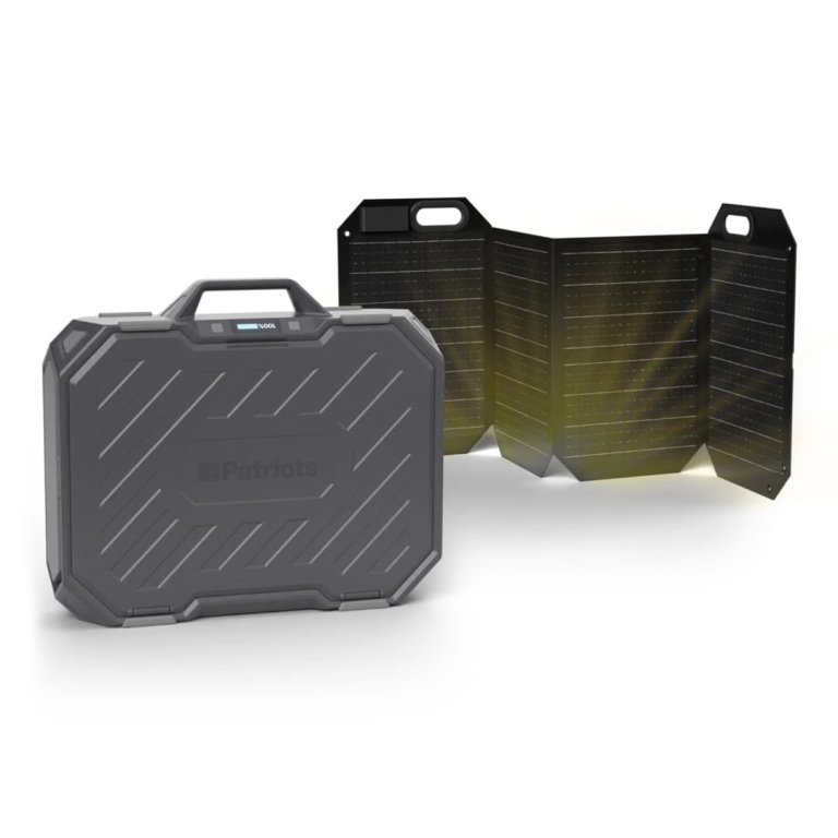 Patriot Power AlphaCase Elite & Solar Panel