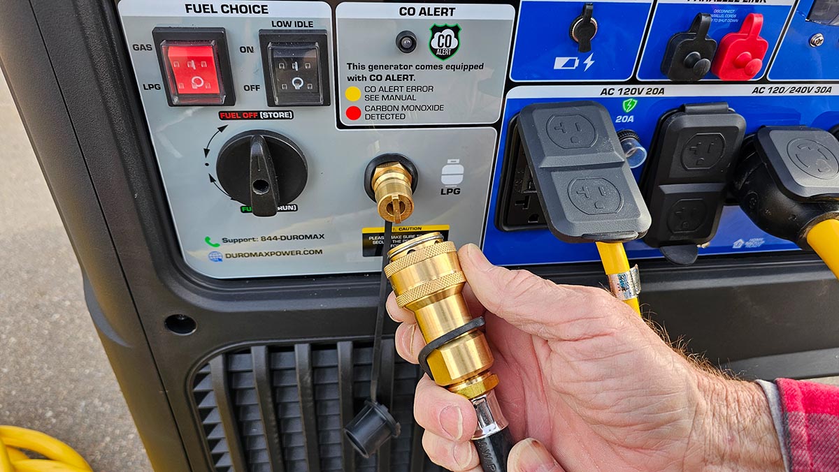 Power Outlet on DuroMax