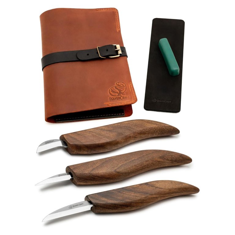 The Best Whittling Knife BeaverCraft S15X