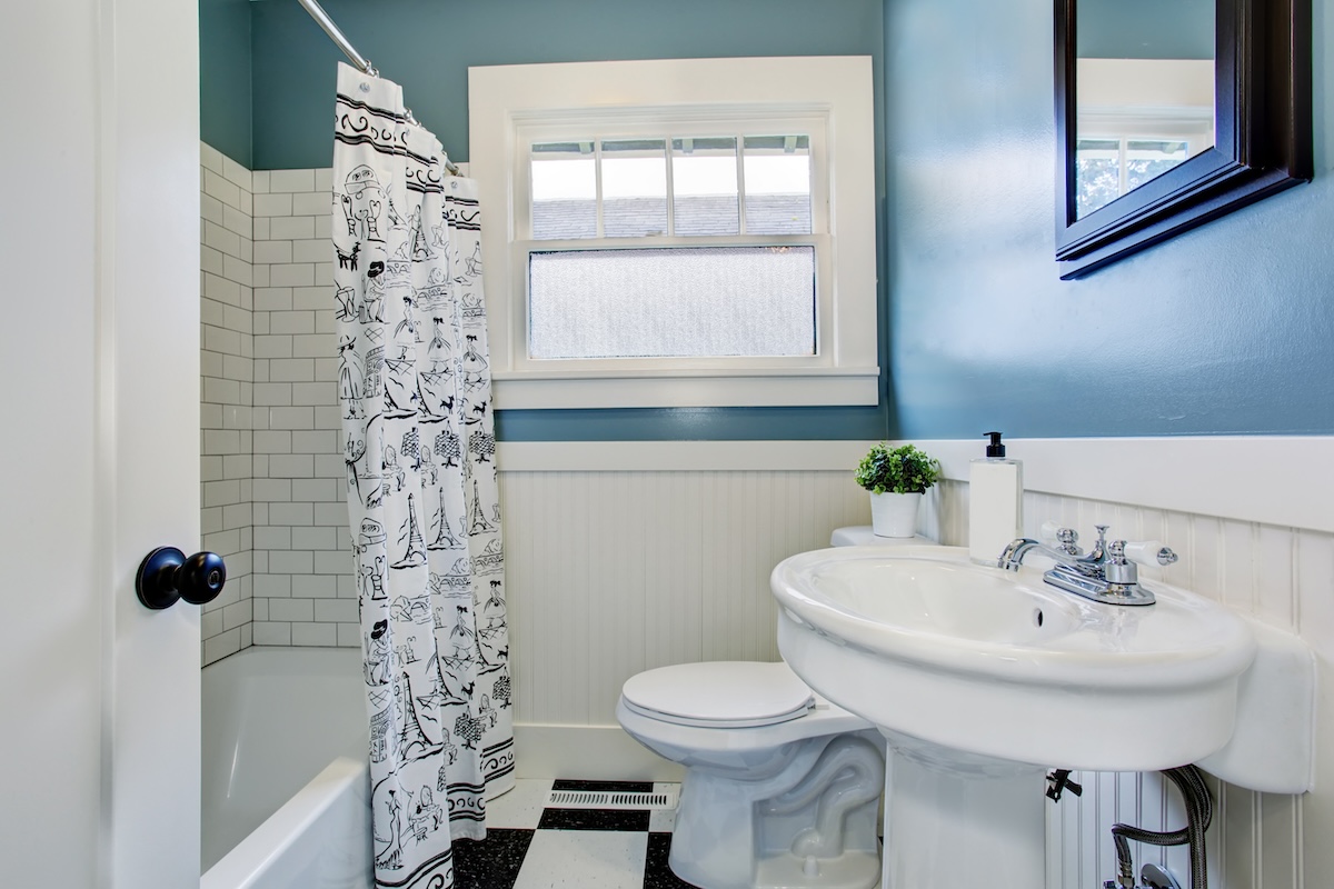 The 10 Best Paint Colors for Small Bathrooms, According to Designers