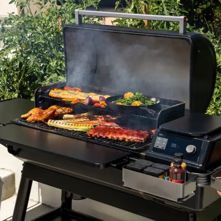 Traeger Ironwood XL Wi-Fi Pellet Grill and Smoker
