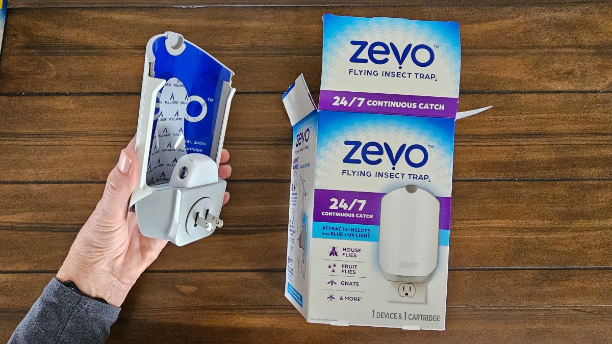 Zevo with cartridge in place