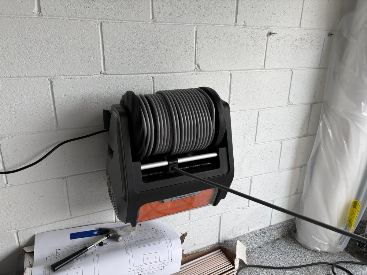 The Giraffe Tools pressure washer hose reel 2