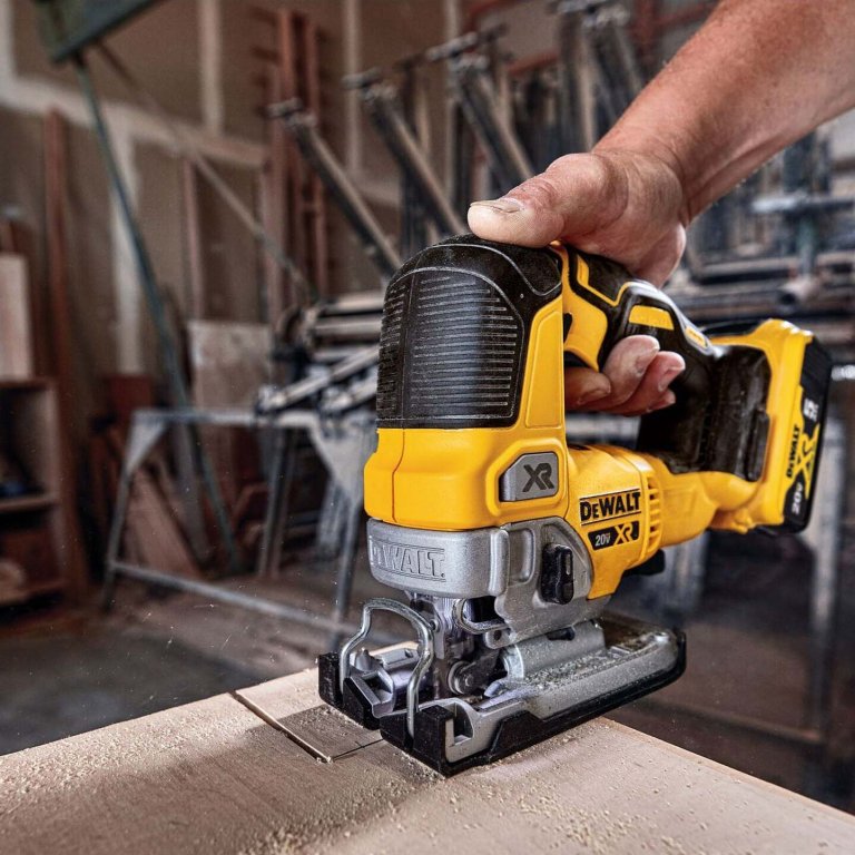 Lowe’s DeWalt BOGO DeWalt XR 20V Max Brushless Jigsaw