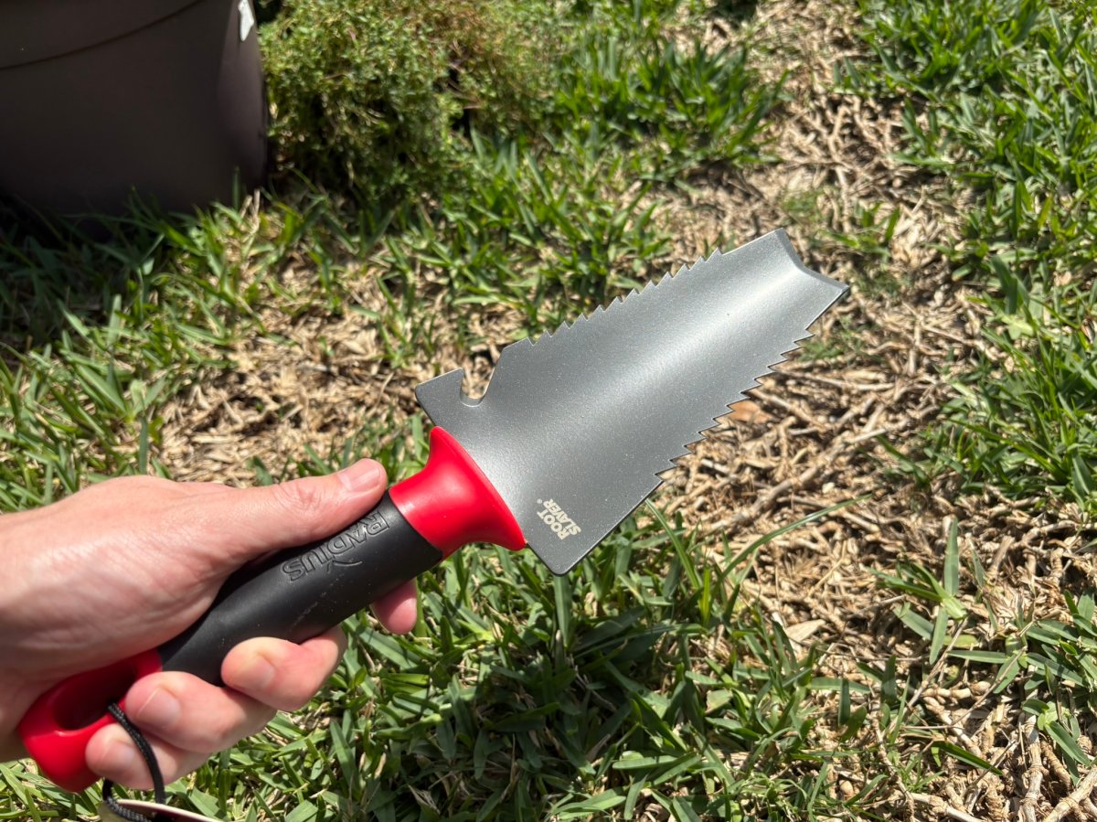 Root Slayer Trowel