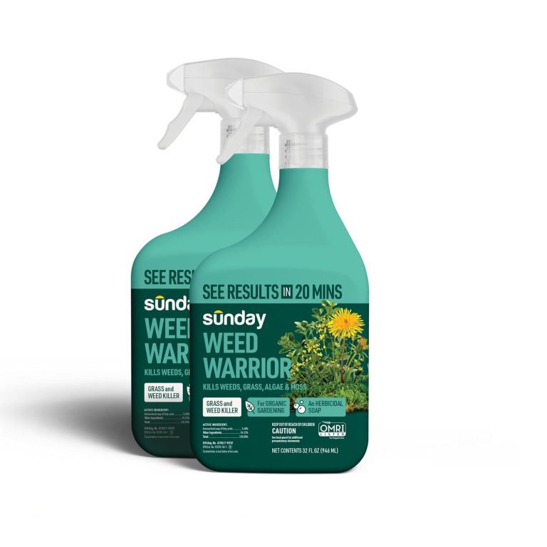 Two spray bottles of Sunday Weed Warrior on a white background