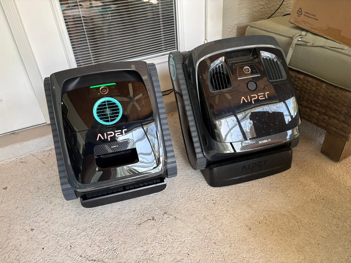 The Aiper Scuba V3 and Super X1 side by side
