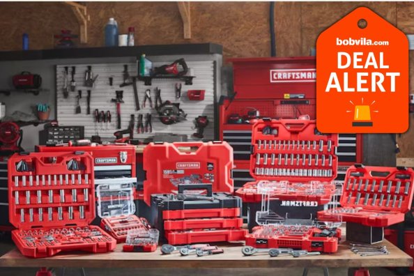 Lowe's Drops Craftsman Tools Up to 70% Off Ahead of Memorial Day—Combo Kits, Mechanics Sets, and More