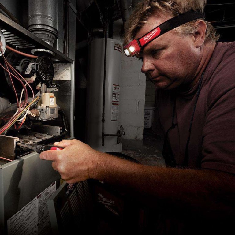 Memorial Day Deals at Ace Hardware on Milwaukee Milwaukee 450 Lumens LED Headlamp