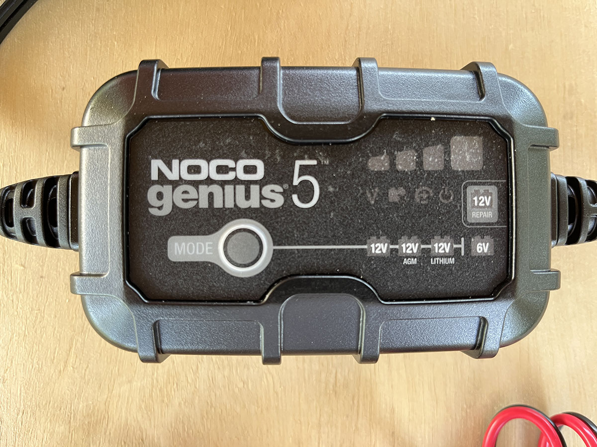 NOCO Genius 5_charge controler