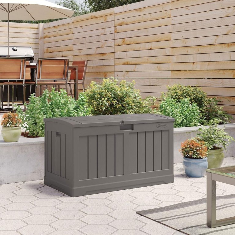 Suncast 50-Gallon Deck Box with Seat