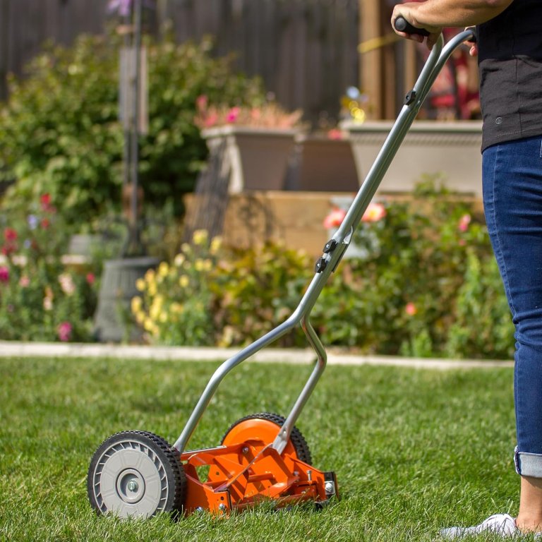 The Best Affordable Lawn Mowers American Lawn Mower Company 14 Manual Reel Mower