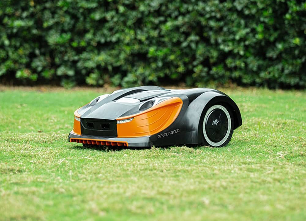 Best Robotic Mower Brands Yard Force