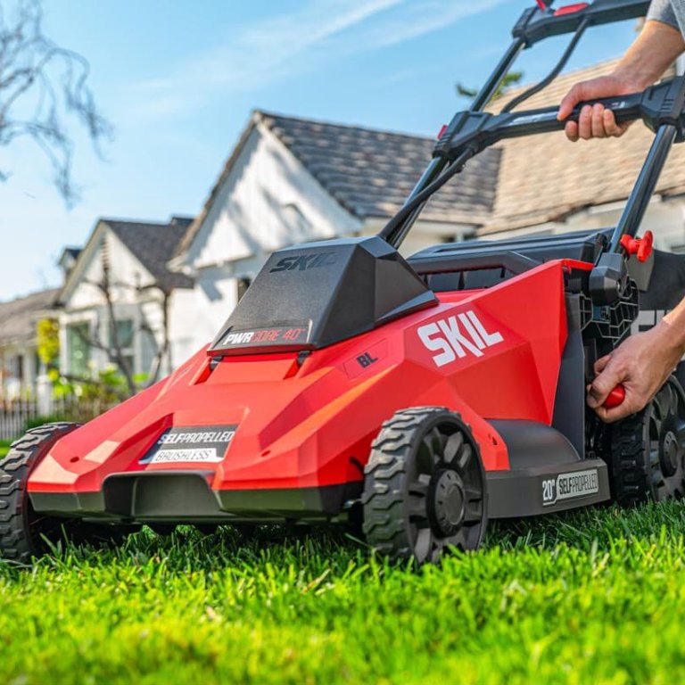 Prime Day Mower Deals SKIL PWR CORE 40 Self-Propelled Mower
