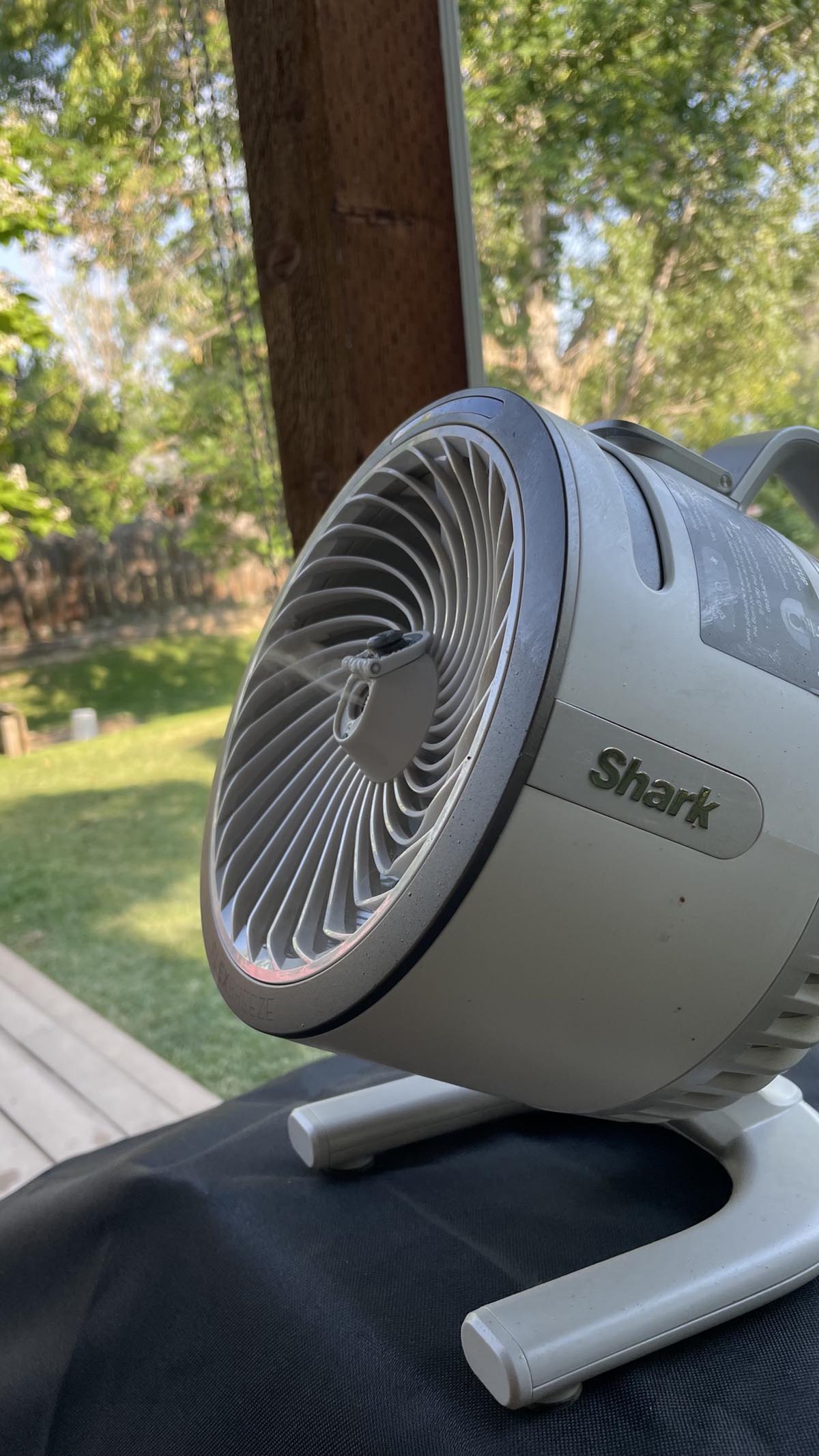 The Shark FlexBreeze HydroGo Pro Fan outputting a cooling mist